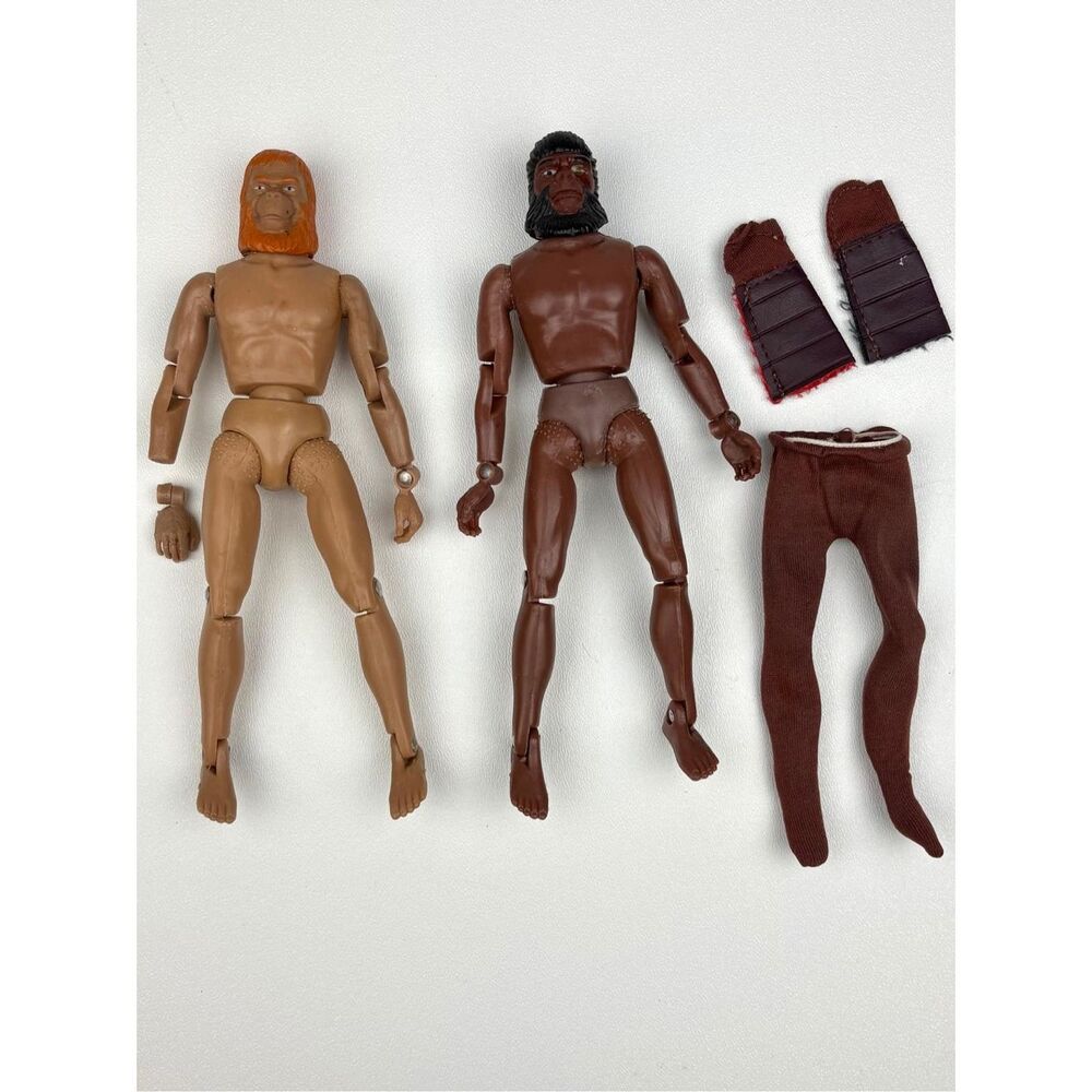 Vintage 1974 Mego Planet Of The Apes Figure Lot of 2- Soldier & Dr. Zaius 8in